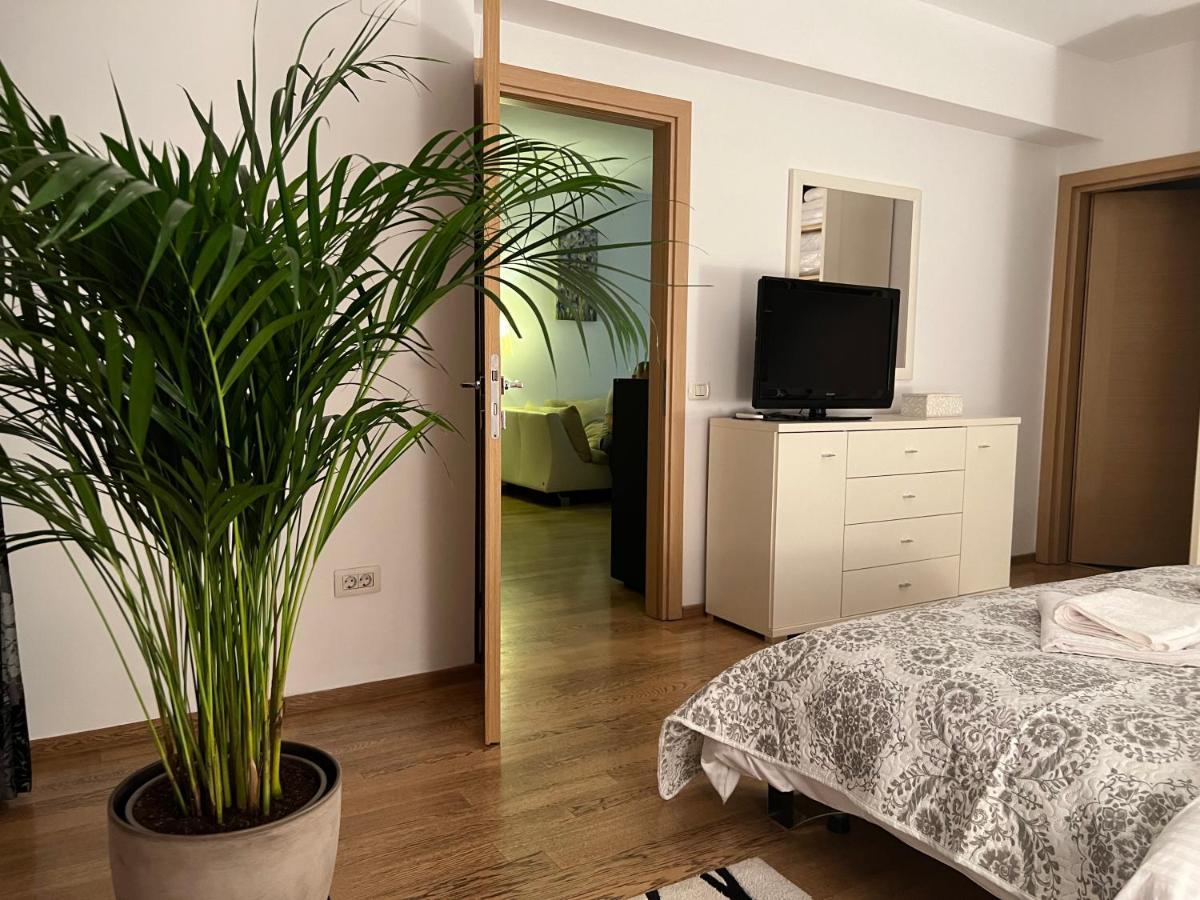 Herastrau Park Apartament Bucureşti